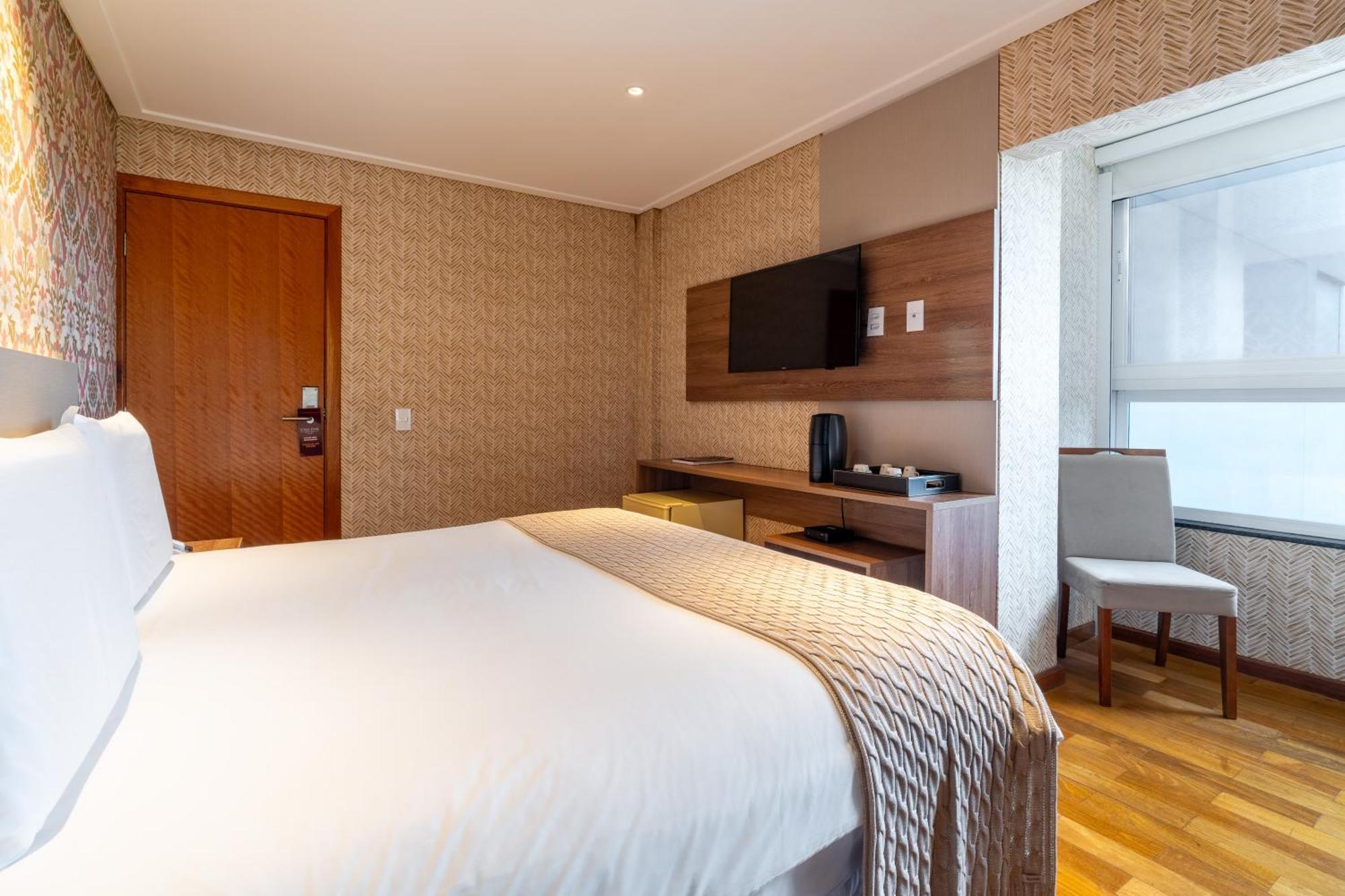 Chris Park Hotel Кампус-ду-Жордау Экстерьер фото